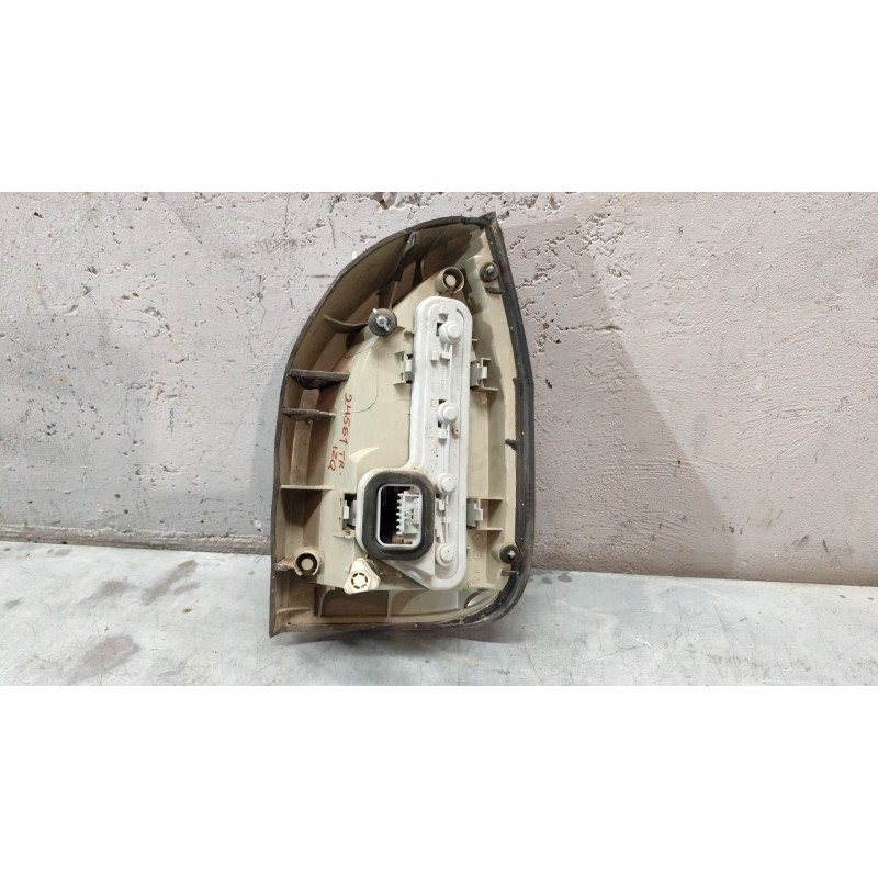 Recambio de piloto trasero izquierdo para opel zafira a elegance referencia OEM IAM 62280 - Gris 2