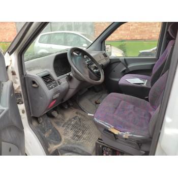 mercedes-benz vito (w638) combi del año 1998