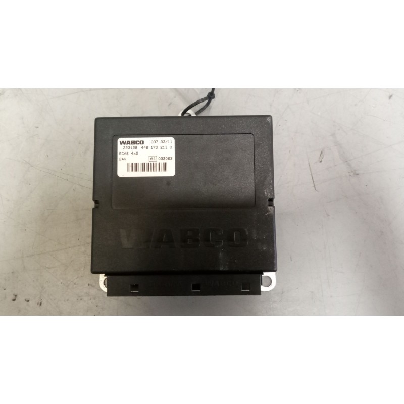 Recambio de modulo electronico para iveco stralis (as) 12.9 diesel referencia OEM IAM 4461702110  