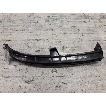 Recambio de molduras delanteras para opel zafira a blue line referencia OEM IAM 90580651 BAJO FARO IZQ 