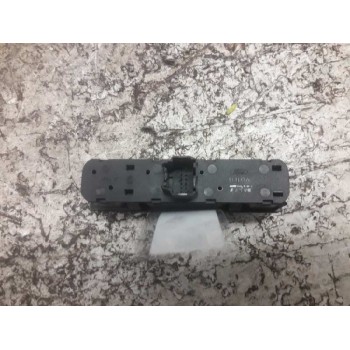 Recambio de boton antivaho para ford fiesta (cbk) ambiente referencia OEM IAM 2S6T18C621AC 5 PINS 