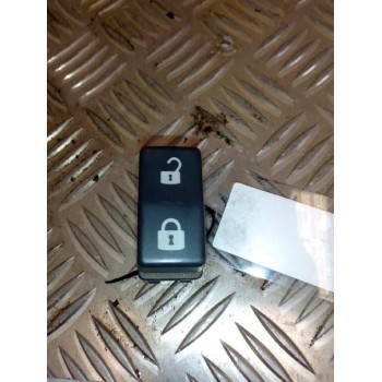 Recambio de mando cierre centralizado para renault premium route 2006 fas 4x2 larga distancia referencia OEM IAM 5010589808  