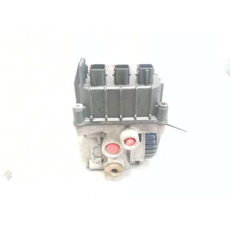 Recambio de valvula aire para daf serie xf euro 6 12.9 diesel referencia OEM IAM 2047120 VALVULA EBS 4801066070