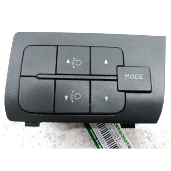 Recambio de boton antiniebla para peugeot boxer furgoneta 2.2 hdi 120 referencia OEM IAM   