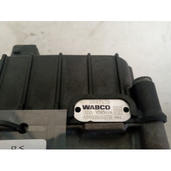 Recambio de valvula aire para daf serie xf euro 6 12.9 diesel referencia OEM IAM 2047120 VALVULA EBS 4801066070