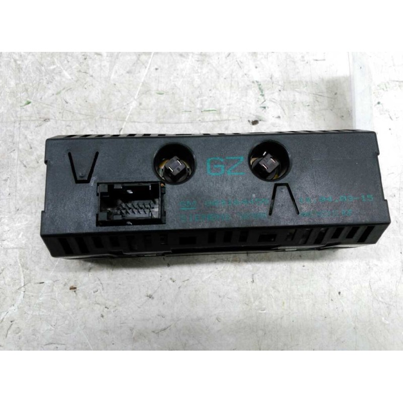 Recambio de pantalla multifuncion para opel corsa c club referencia OEM IAM 009164455 5WK70005 - Azul 2