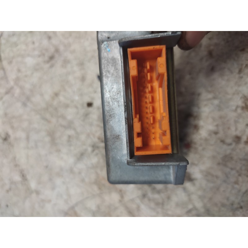 Recambio de centralita airbag para citroën xsara berlina 1.9 diesel referencia OEM IAM 9633621380 550535300 2