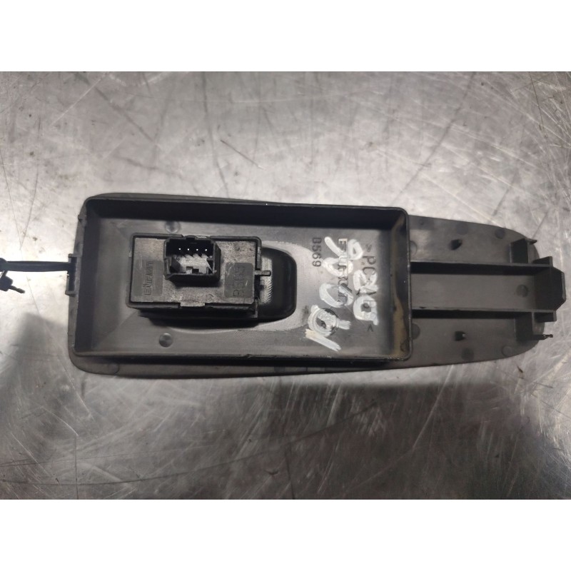 Recambio de mando elevalunas delantero derecho para peugeot boxer furgoneta 2.2 hdi 120 referencia OEM IAM - Blanco 2