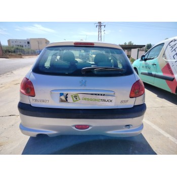 peugeot 206 berlina del año 2003