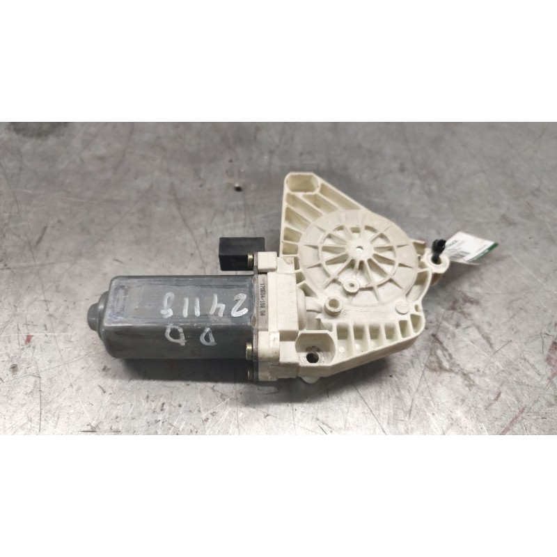 Recambio de motor elevalunas delantero derecho para mercedes-benz clase a (w169) a 150 (169.031, 169.331) referencia OEM IAM A16 - Azul