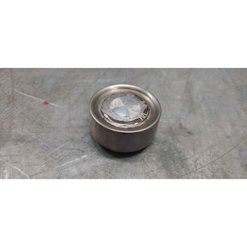Recambio de tapacubos para bmw serie 3 berlina (e30) referencia OEM IAM 2