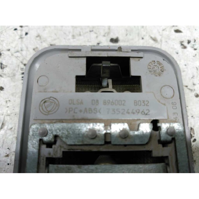 Recambio de luz interior para peugeot boxer furgoneta 2.2 hdi 120 referencia OEM IAM 0884900 - Blanco 5