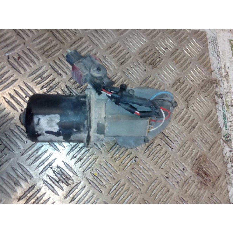 Recambio de motor limpia delantero para renault hr 420.18/26 premium 01  fsa 4x2 420.18 larga distancia referencia OEM IAM - Blanco 2