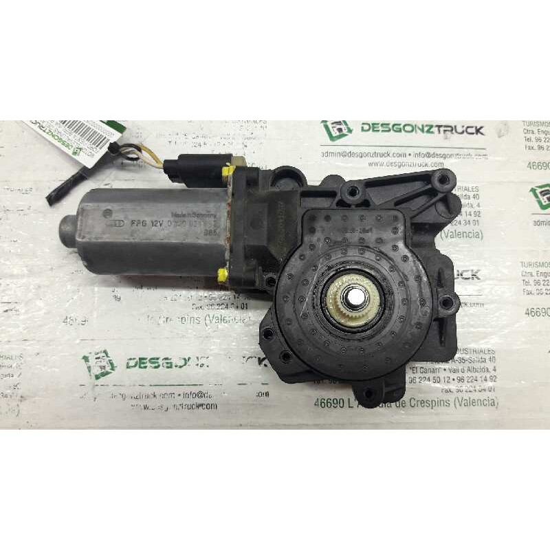Recambio de motor elevalunas delantero izquierdo para ford fiesta berlina básico referencia OEM IAM 0130821682  