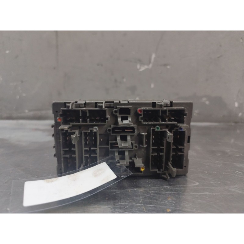 Recambio de caja reles / fusibles para citroën xsara berlina 1.9d image referencia OEM IAM 9637687480 4