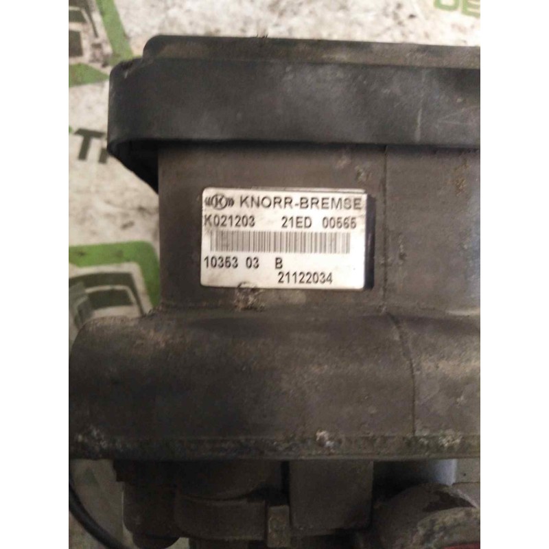 Recambio de valvula aire para volvo fh 500 fg 4x2 low largo (lh1 o l2h1) referencia OEM IAM 21122034 K021203 VALVULA EBS 2