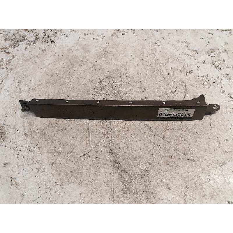 Recambio de moldura para mercedes-benz clase e (w124) coupe/cabrio ce 300 (124.050) referencia OEM IAM   BAJO FARO DERECHO