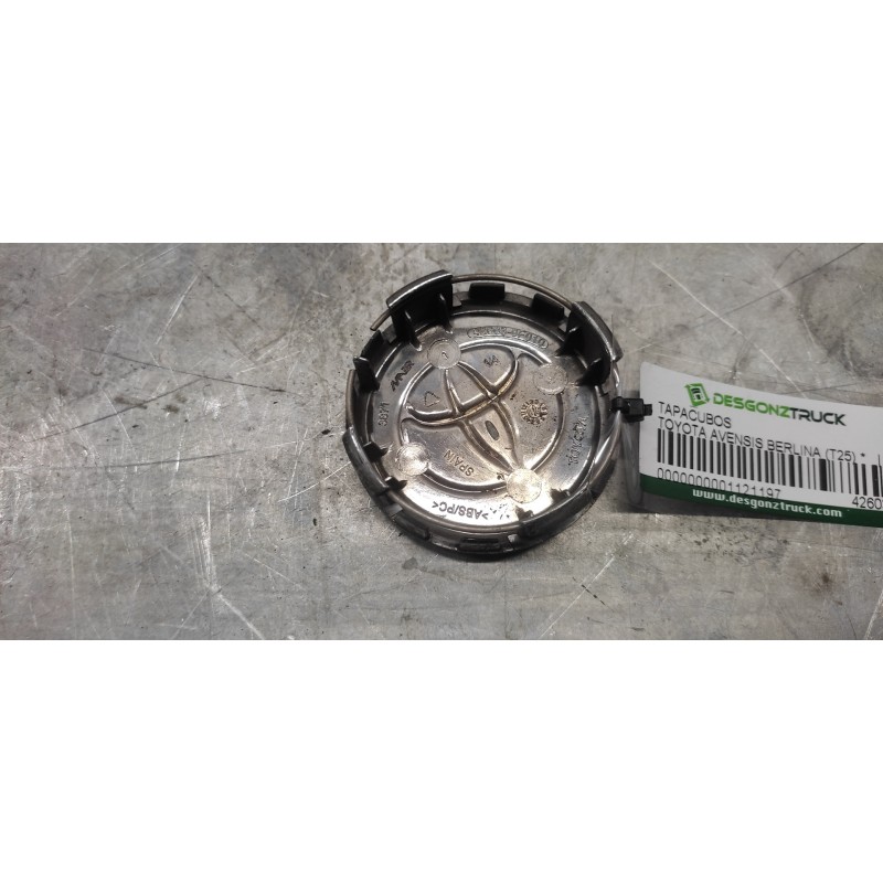 Recambio de tapacubos para toyota avensis berlina (t25) referencia OEM IAM 426030F010 2