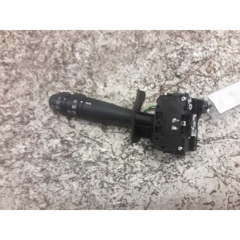 Recambio de mando intermitentes para renault clio ii fase ii (b/cb0) authentique referencia OEM IAM 121222 13 PINS 