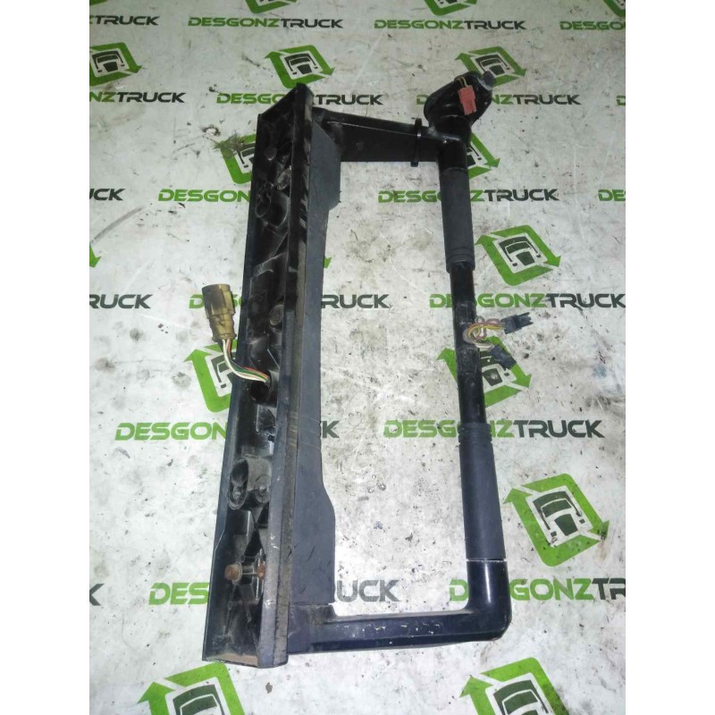 Recambio de brazo retrovisor derecho para renault magnum ab 2005 cabina adel.tractor semirr. gv  4x2 4xx.18 gran espacio referen 2