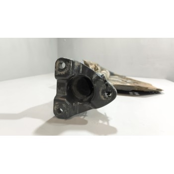 Recambio de soporte guardabarros trasero para scania r i r 440 referencia OEM IAM 2054583 DELANTERO IZQUIERDO
