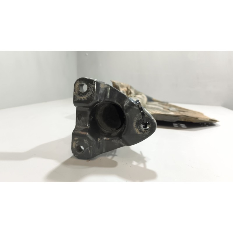 Recambio de soporte guardabarros trasero para scania r i r 440 referencia OEM IAM 2054583 DELANTERO IZQUIERDO - Blanco 3