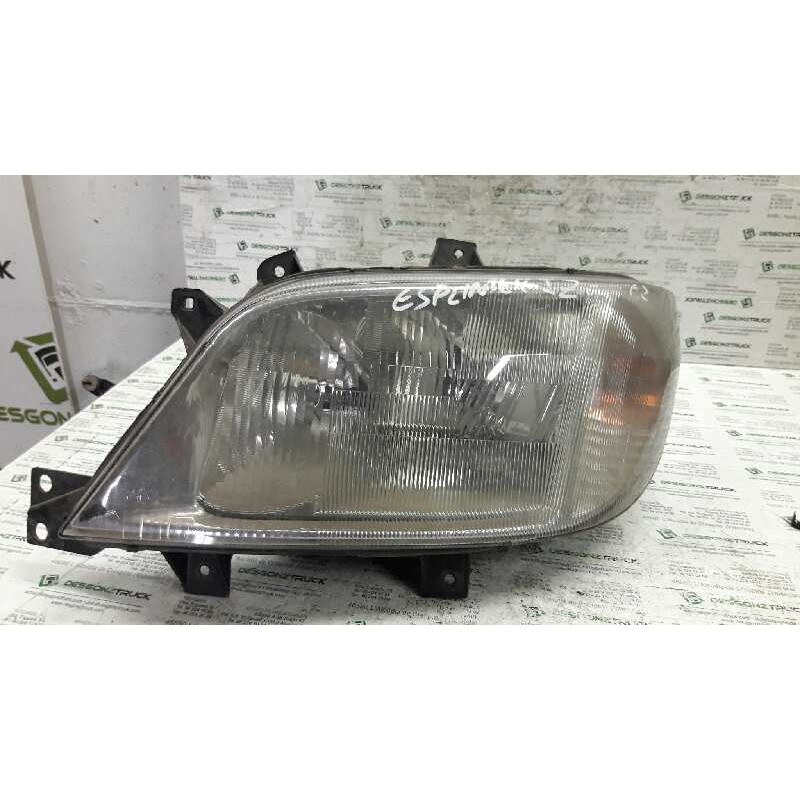 Recambio de faro izquierdo para mercedes-benz sprinter 02.00  combi 211 cdi (902.671-672) referencia OEM IAM   