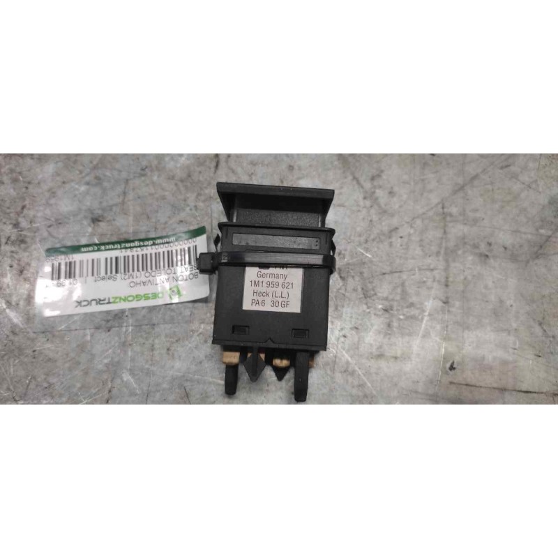 Recambio de boton antivaho para seat toledo (1m2) select referencia OEM IAM 1M1959621 4 PINS - Gris 2
