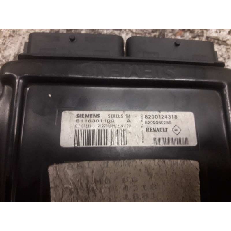 Recambio de centralita motor uce para renault scenic (ja..) 1.4 16v rxe referencia OEM IAM 8200124318 8200080285 S118301104 - Verde 2