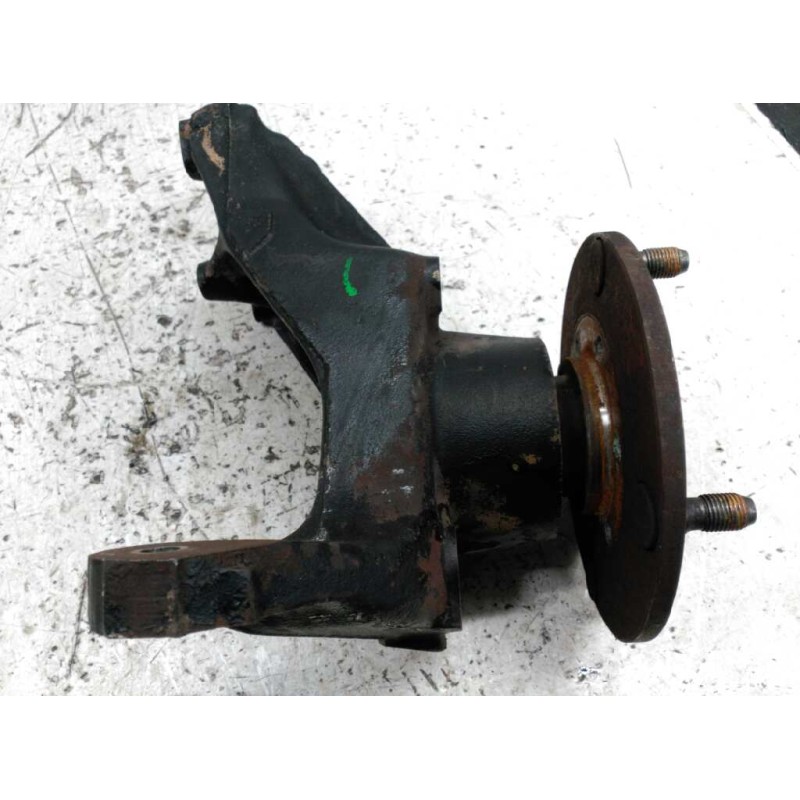 Recambio de mangueta delantera derecha para renault trafic (desde 5.89) t 1100 referencia OEM IAM - Blanco 2