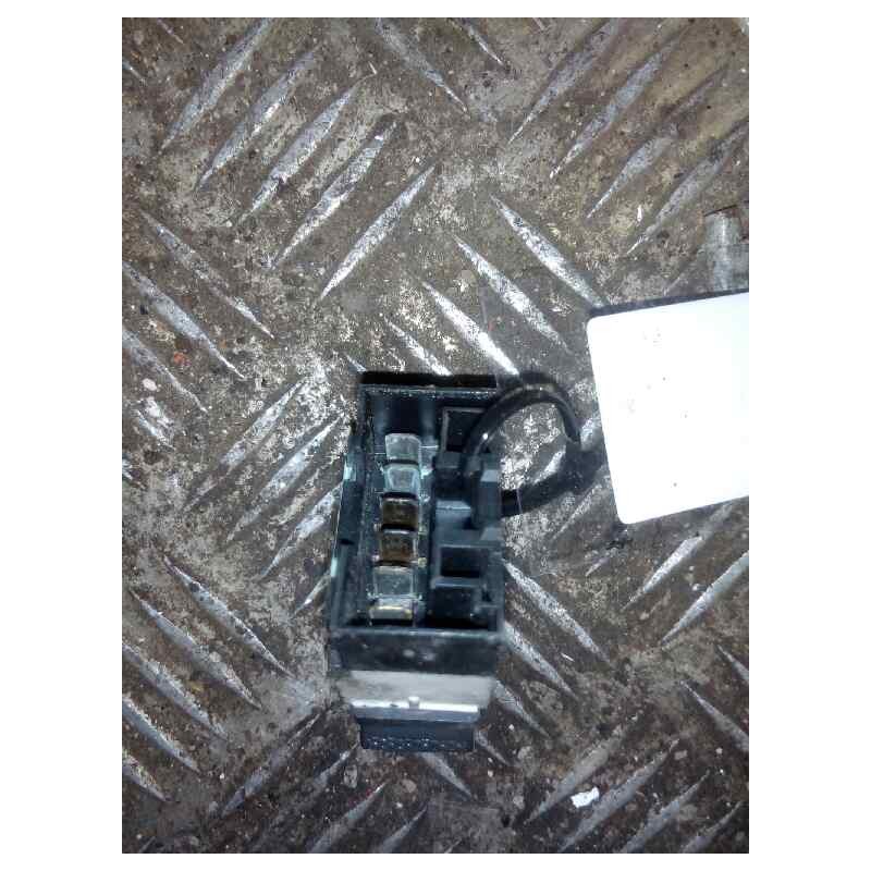 Recambio de mando elevalunas delantero izquierdo para iveco stralis (as) fsa t / p 4x2 gran espacio referencia OEM IAM - Blanco 2