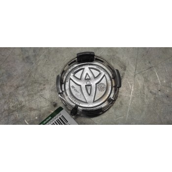 Recambio de tapacubos para toyota avensis berlina (t25) referencia OEM IAM 4260302150  