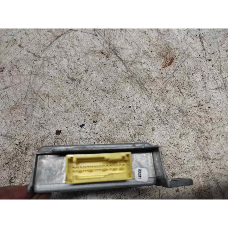 Recambio de centralita airbag para renault kangoo (f/kc0) 1.9 diesel referencia OEM IAM 8200098401 550751800 2