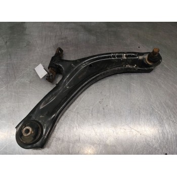 BRAZO SUSPENSION INFERIOR DELANTERO DERECHO 