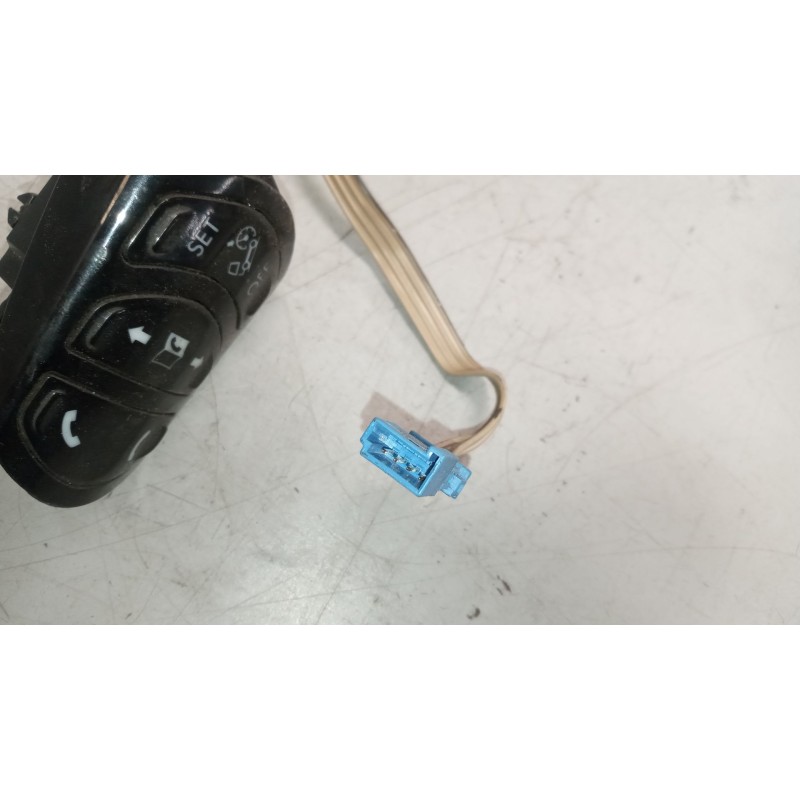 Recambio de mando volante para daf serie xf105.460 12.9 diesel referencia OEM IAM 1781448 - Blanco 3