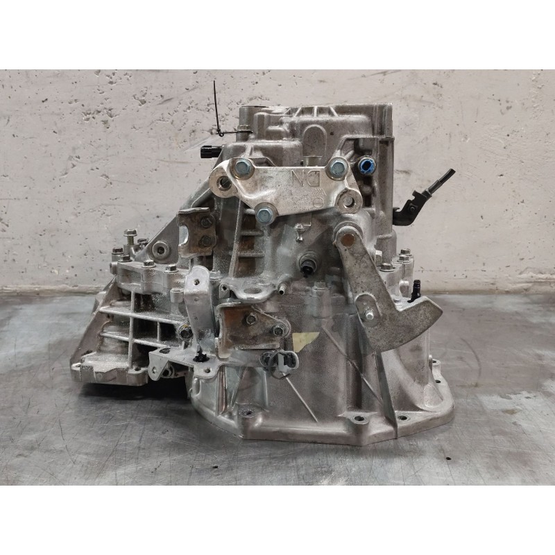 Recambio de caja cambios para nissan x-trail ii (t31) 2.0 dci 4x4 referencia OEM IAM 32010JG76E  