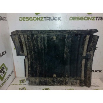 Recambio de guardabarros trasero derecho para renault premium route 2006 fas 4x2 larga distancia referencia OEM IAM   
