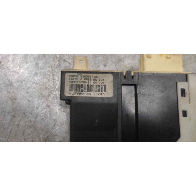 Recambio de motor elevalunas delantero derecho para citroën c4 coupe vtr plus referencia OEM IAM 996388101 - Negro 4