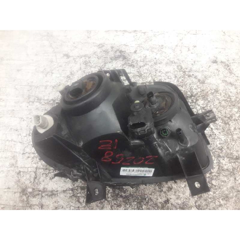 Recambio de faro izquierdo para renault clio ii fase i (b/cbo) 1.2 referencia OEM IAM 2