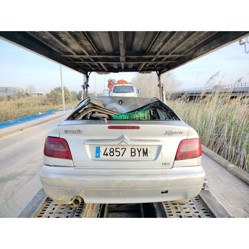 citroën xsara berlina del año 2002