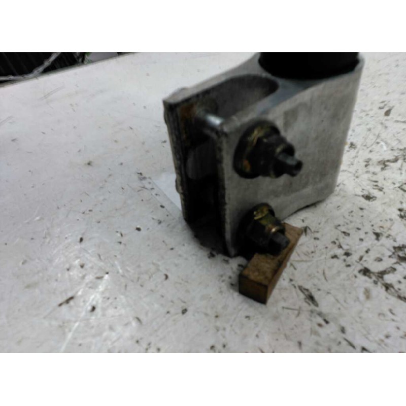 Recambio de amortiguador delantero izquierdo para peugeot 307 berlina (s2) xt referencia OEM IAM 3
