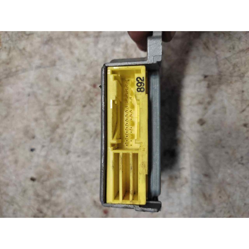 Recambio de centralita airbag para renault clio ii fase i (b/cbo) 1.4 referencia OEM IAM 7700426752B 0285001155 2