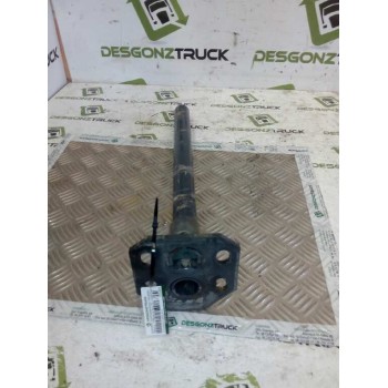 Recambio de soporte guardabarros trasero para renault premium route 2006 fas 4x2 larga distancia referencia OEM IAM IZQUIERDO  