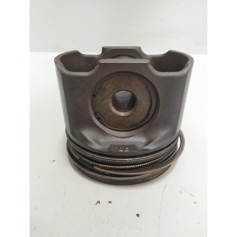 Recambio de piston para volvo fh 500 fg 4x2 low corto referencia OEM IAM 22106875 4