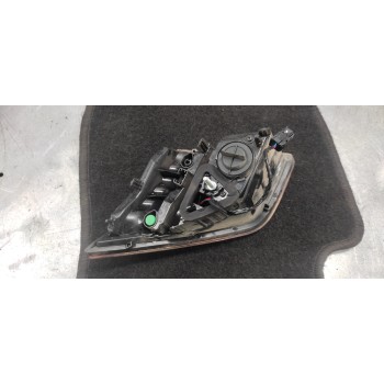 Recambio de piloto trasero izquierdo interior para peugeot 308 active referencia OEM IAM 9677818380  3 CABLES