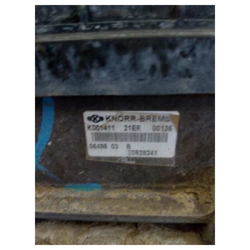 Recambio de valvula aire para renault premium route 2006 fas 4x2 larga distancia referencia OEM IAM 20828241 K001411 VALVULA EBS - Blanco 2