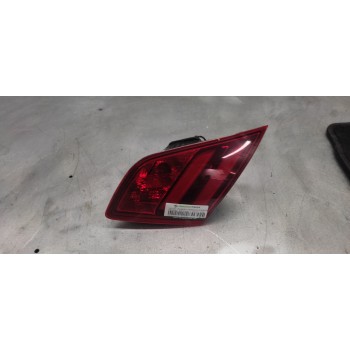 PILOTO TRASERO DERECHO INTERIOR 9677818280 3 CABLES 