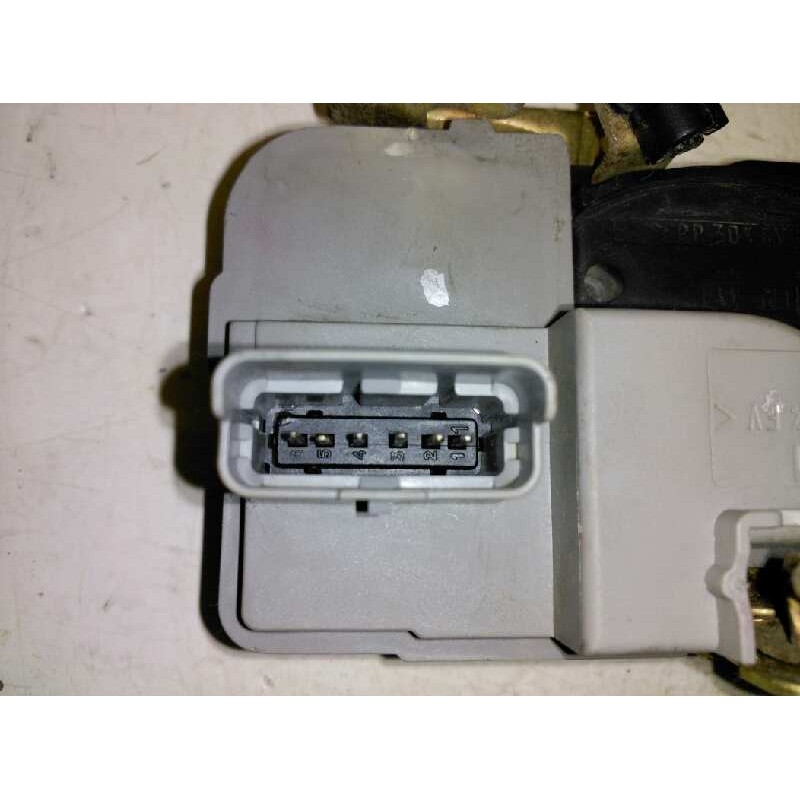 Recambio de cerradura puerta delantera izquierda para citroën xsara berlina 1.6i 16v exclusive referencia OEM IAM 9135E9 - Gris 4