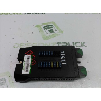 CAJA RELES / FUSIBLES 0005400650 08501002 