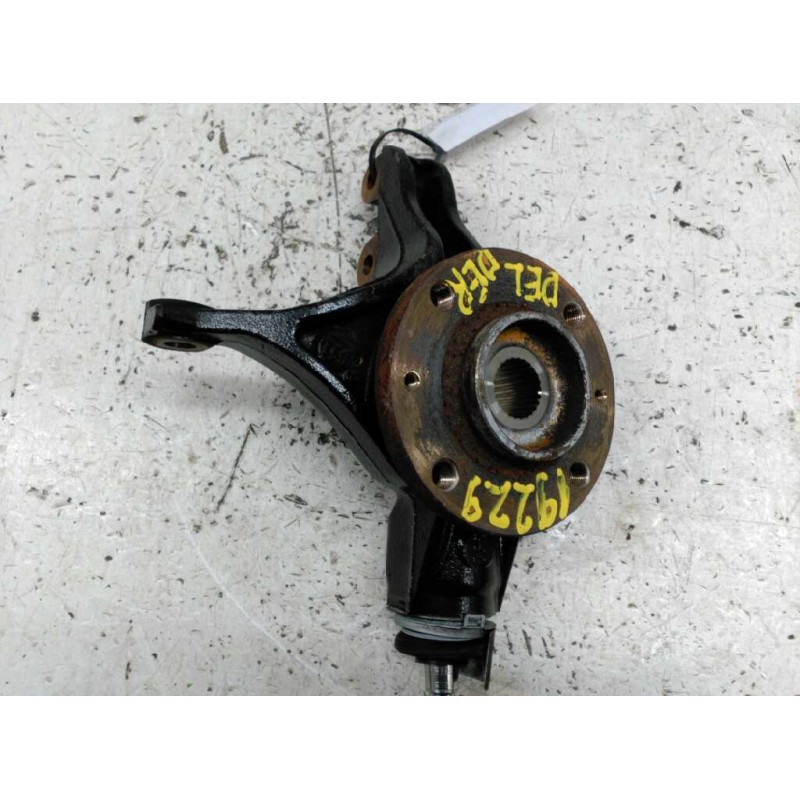 Recambio de mangueta delantera derecha para peugeot 307 berlina (s2) xt referencia OEM IAM 4